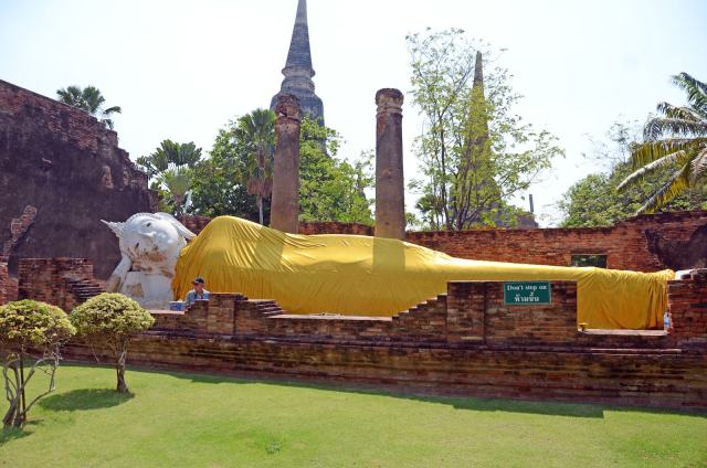 Bangkok Reclining Buddha ASA_4066