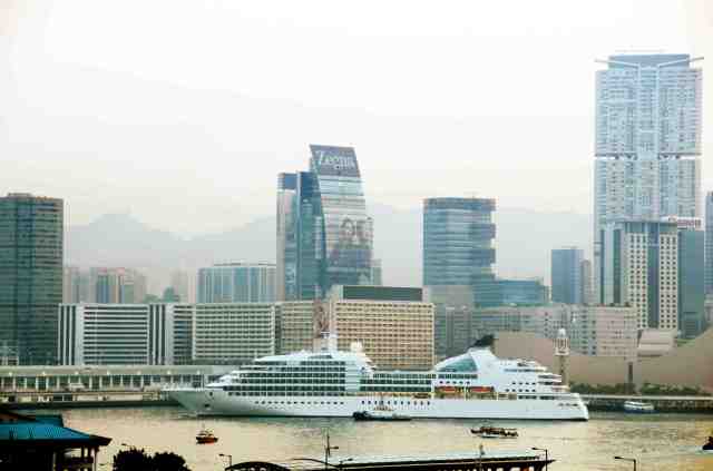 Hong Kong Quest arriving ASA_3132