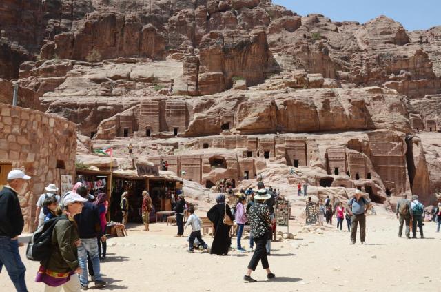 Petra Bustle ASA_5994-medium