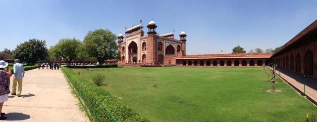 Taj Mahal Gate IMG_1082