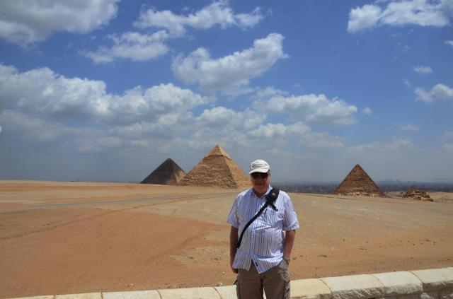 Cairo Jim Pyramids ASA_6197-medium