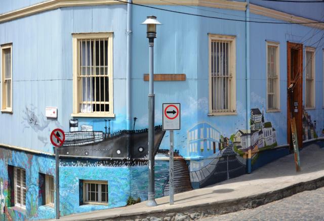 Valparaiso Street Art JAN_0798-medium