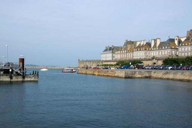 St Malo Tide 1 DSC_0118-medium