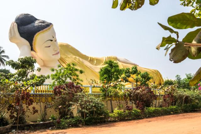 Burma DSC_2315-medium