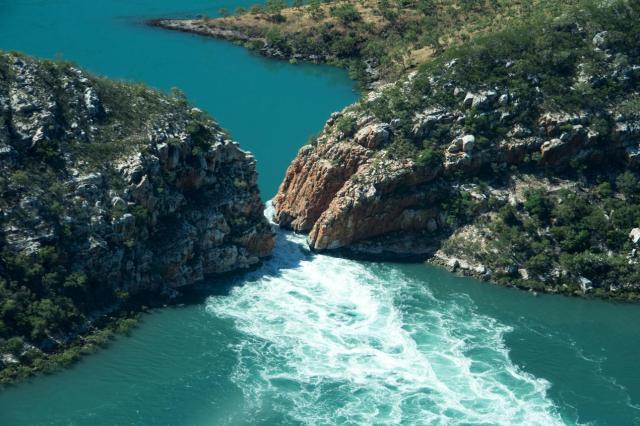 broome-horizontal-falls-mar_3171-medium
